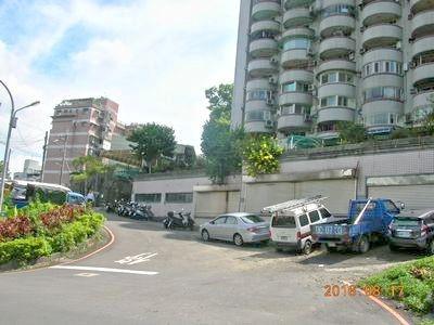 新北土城法拍大樓-5