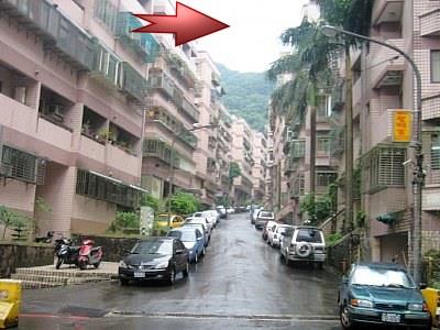 基隆暖暖法拍華廈-1