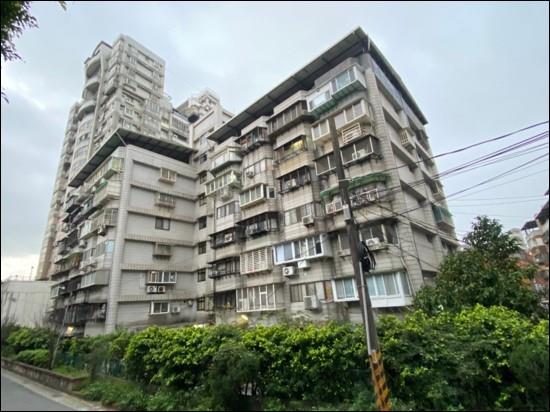 淡水法拍華廈-1