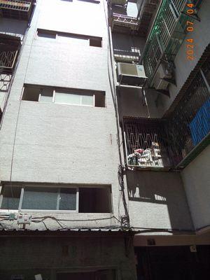 台中公寓法拍-3