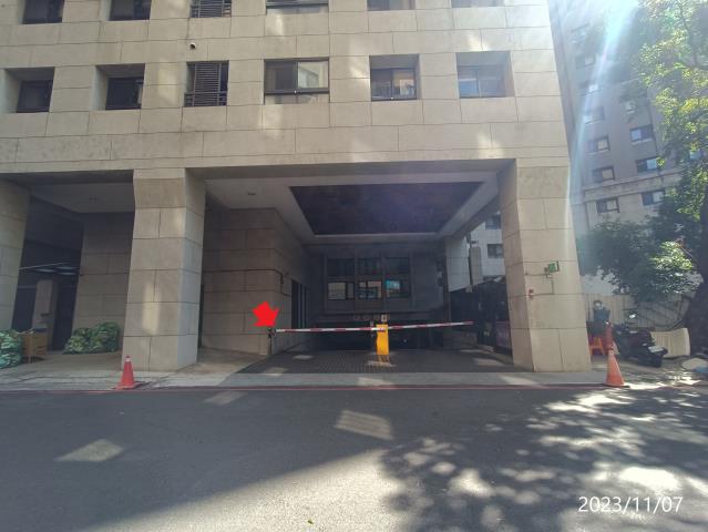 南區大樓法拍-3