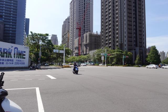 台中法拍大樓-1