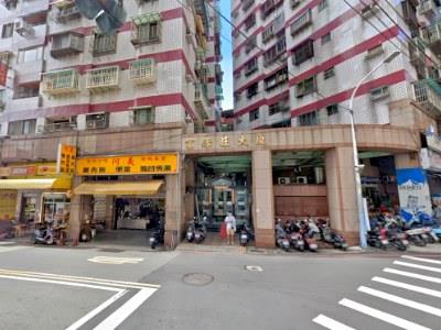 新北新莊拍賣大樓-3