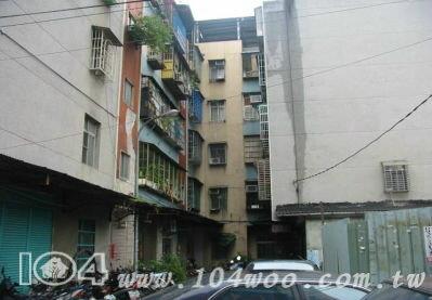 新北新莊公寓法拍-1