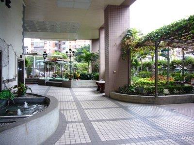 新北中和大樓拍賣-4