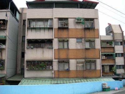 安樂區法拍公寓-3