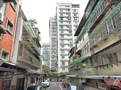 新莊法拍大樓-5