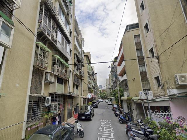 台北內湖法拍公寓-2