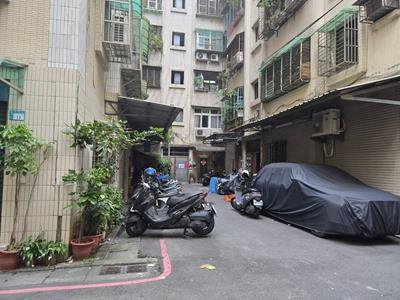 新北新莊公寓拍賣-2