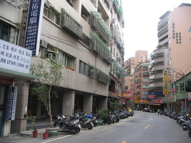 新北蘆洲法拍大樓-2