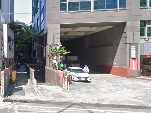 新北中和大樓拍賣-6