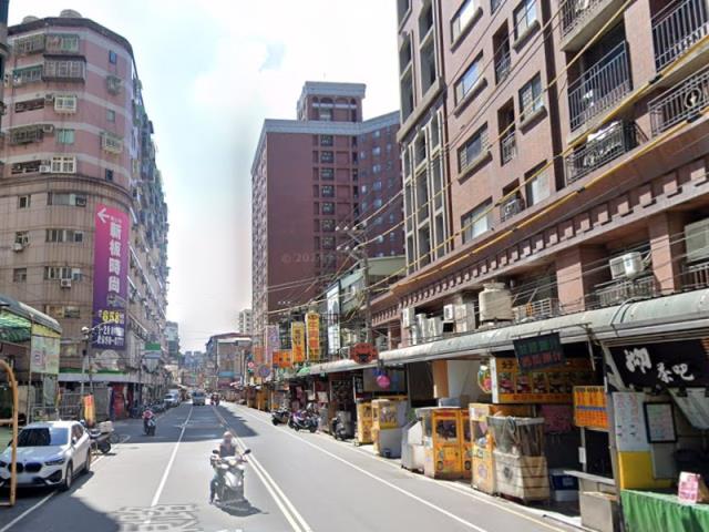 板橋大樓法拍-5