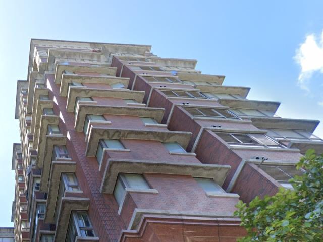 板橋拍賣大樓-1