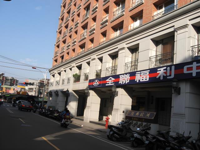 新北中和法拍大樓-4