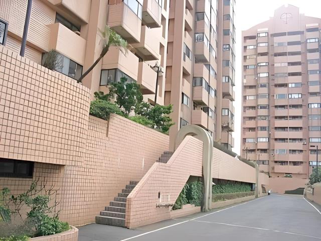 新北三芝法拍大樓-1