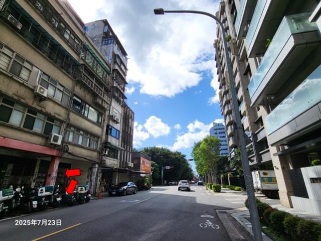 台北中正區公寓法拍-1