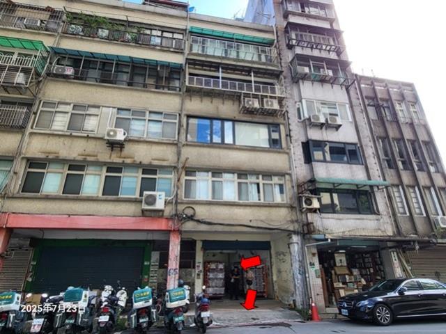 台北中正區公寓法拍-3