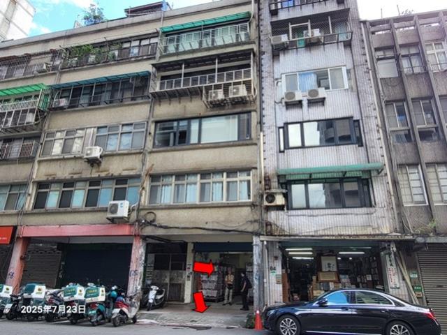 台北中正區公寓法拍-4