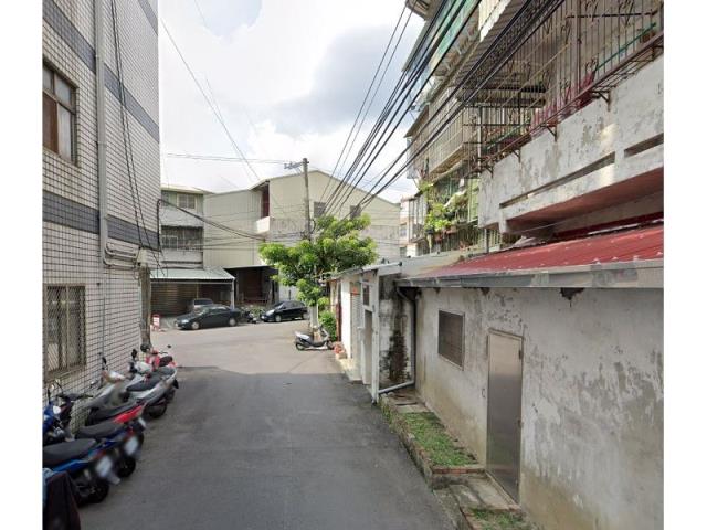 太平公寓法拍-6