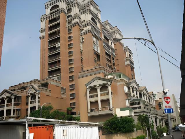 桃園桃園區法拍大樓-2