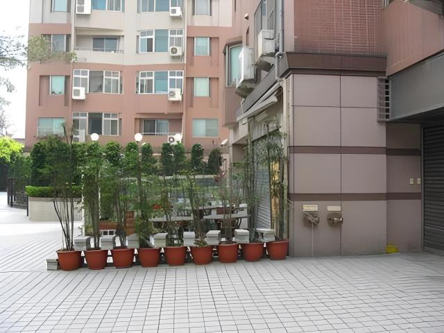 台北拍賣大樓-4