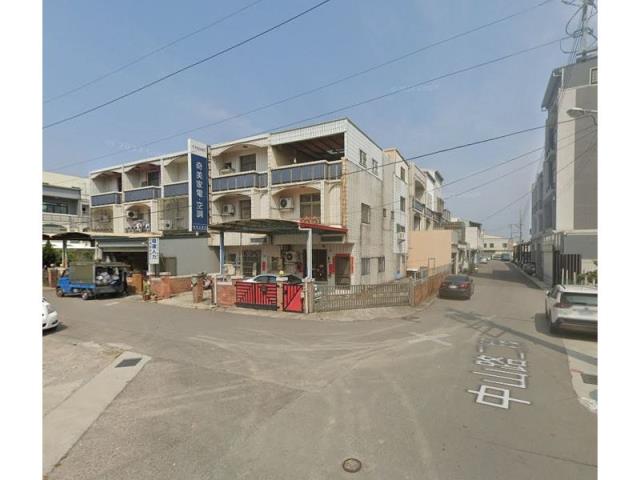 台中大甲法拍透天-5