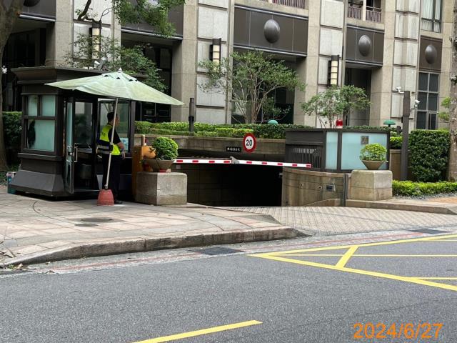 信義區拍賣大樓-3