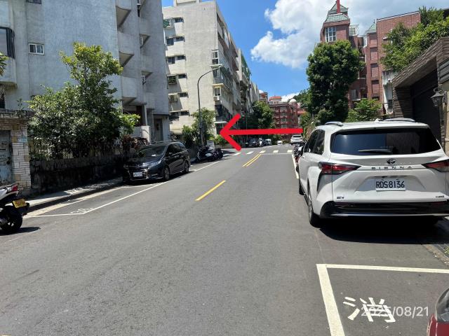 士林華廈法拍-2