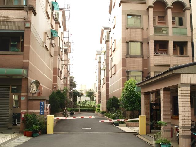 桃園區透天法拍-1