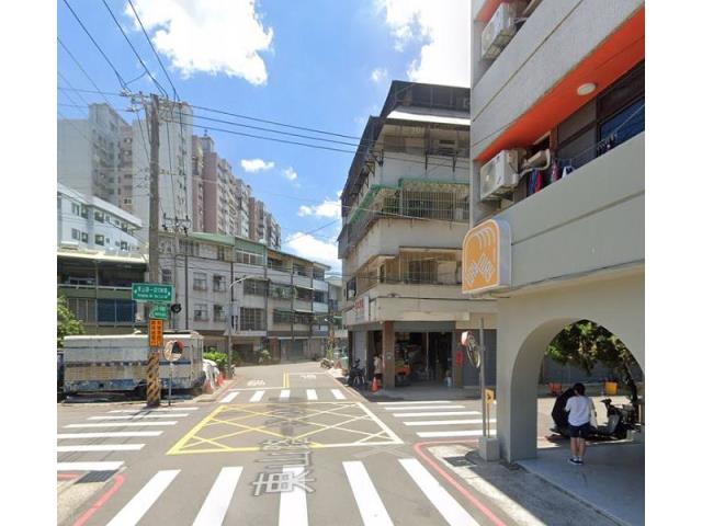 台中法拍透天-3