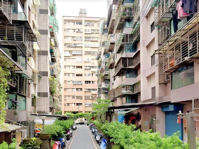 新北汐止大樓法拍-2