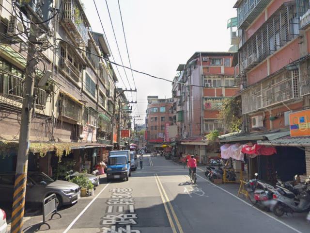 三重公寓法拍-4