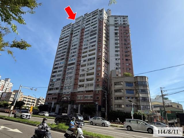 台中南屯法拍大樓-1