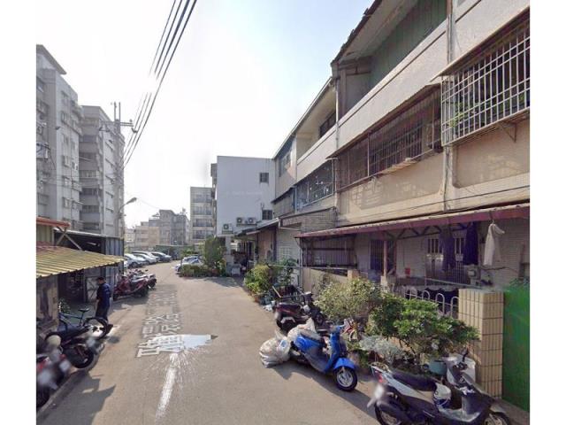 大雅法拍透天-4