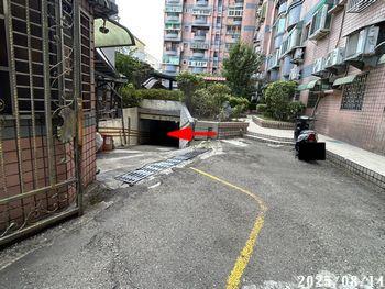 東區大樓法拍-4