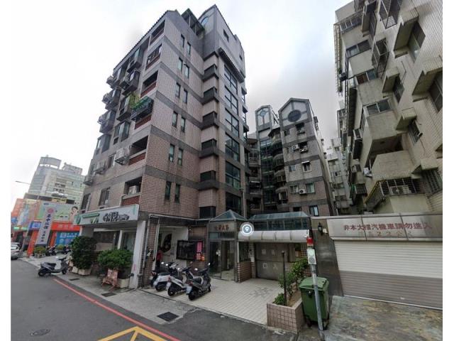 台中北屯華廈法拍-1