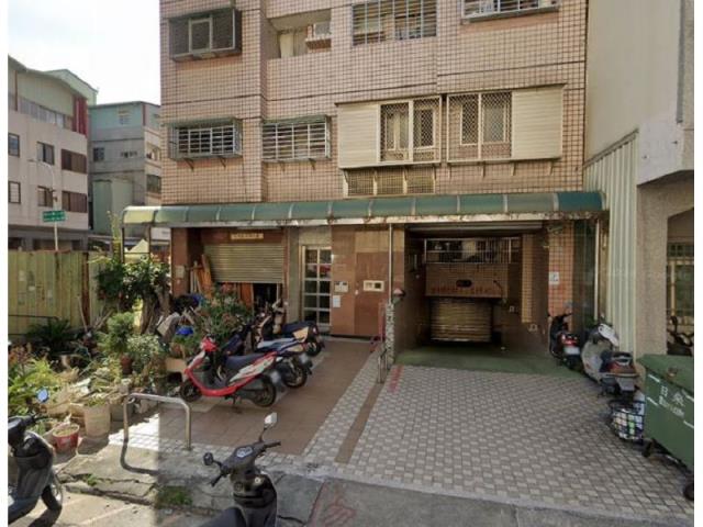 西屯華廈法拍-3