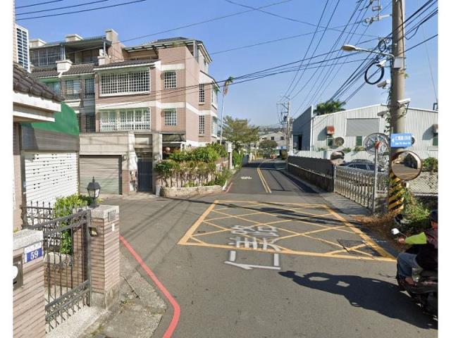 大里透天法拍-4