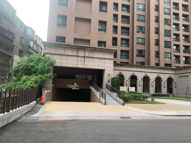 桃園龜山大樓法拍-4