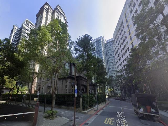 信義區法拍大樓-6