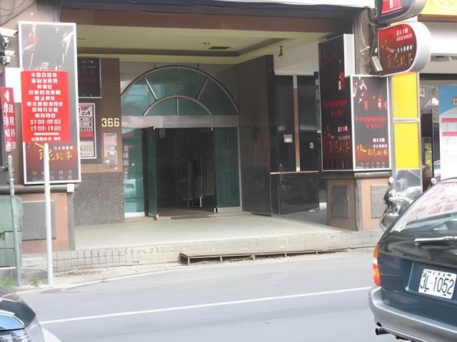 桃園區拍賣大樓-1