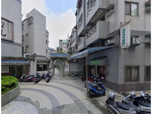 台中東區法拍公寓-2