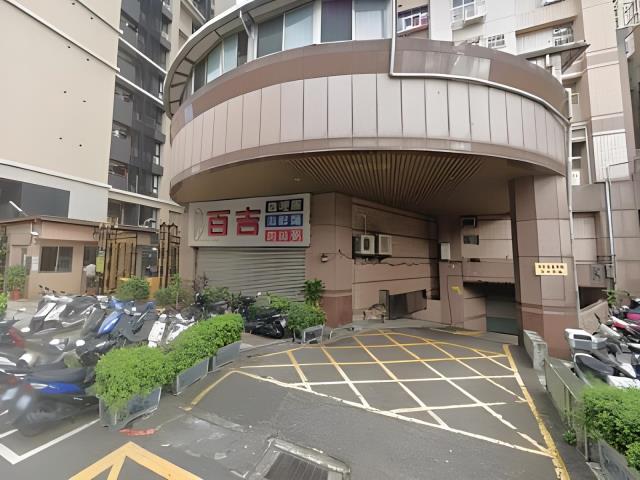 三重法拍大樓-4