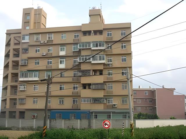 桃園八德華廈法拍-2