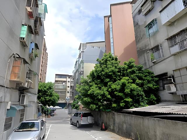 三重拍賣華廈-6