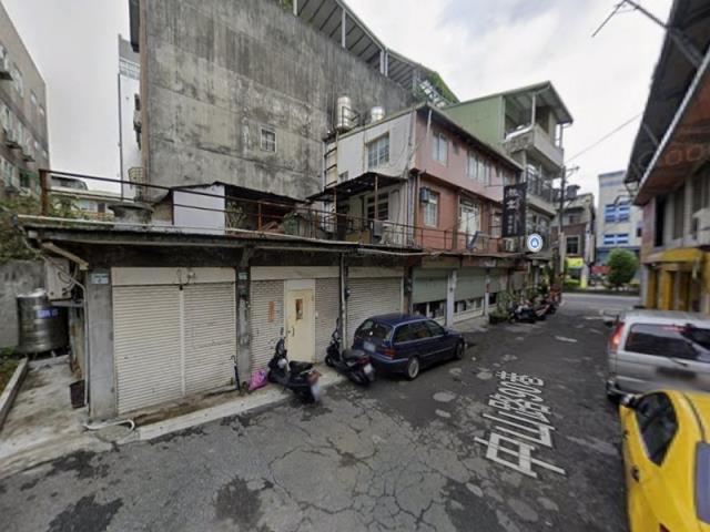 淡水法拍平房-1