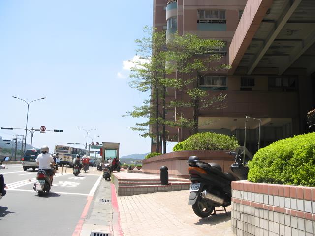 新北新店大樓拍賣-6