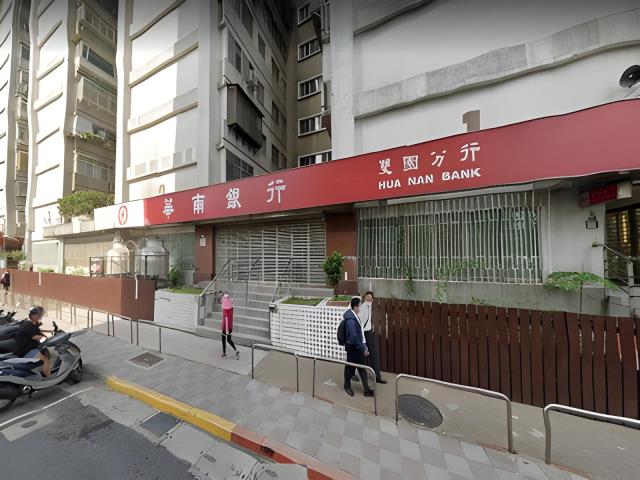 台北萬華法拍大樓-3