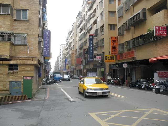 八德華廈法拍-1