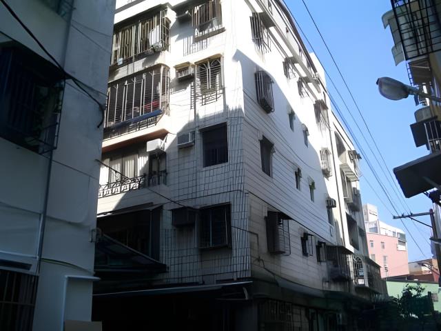 蘆洲公寓法拍-4